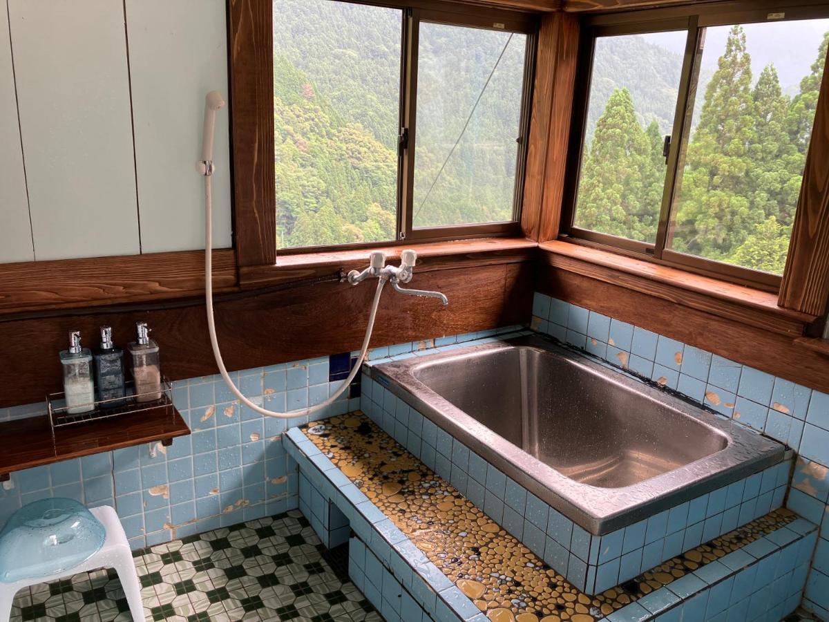 Guesthouse Boro-Ya Otoyocho Ngoại thất bức ảnh